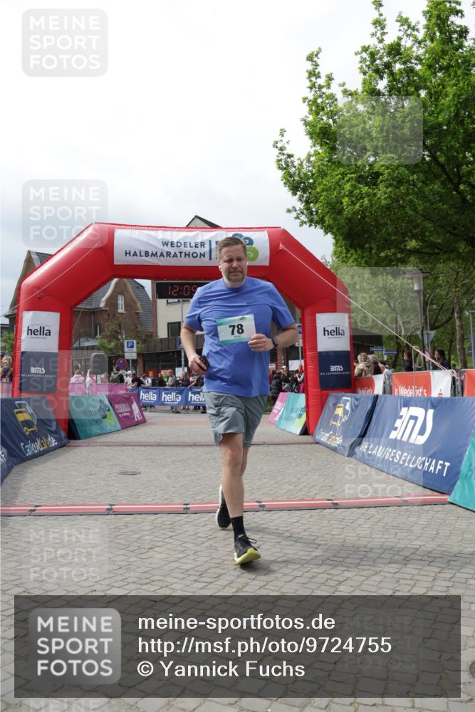 10.05.2026 - 8. Wedeler Halbmarathon Yannick Fuchs http://msf.ph/oto/9724755 10.05.2026 12:05:16 Ziel 78 meine-sportfotos.de