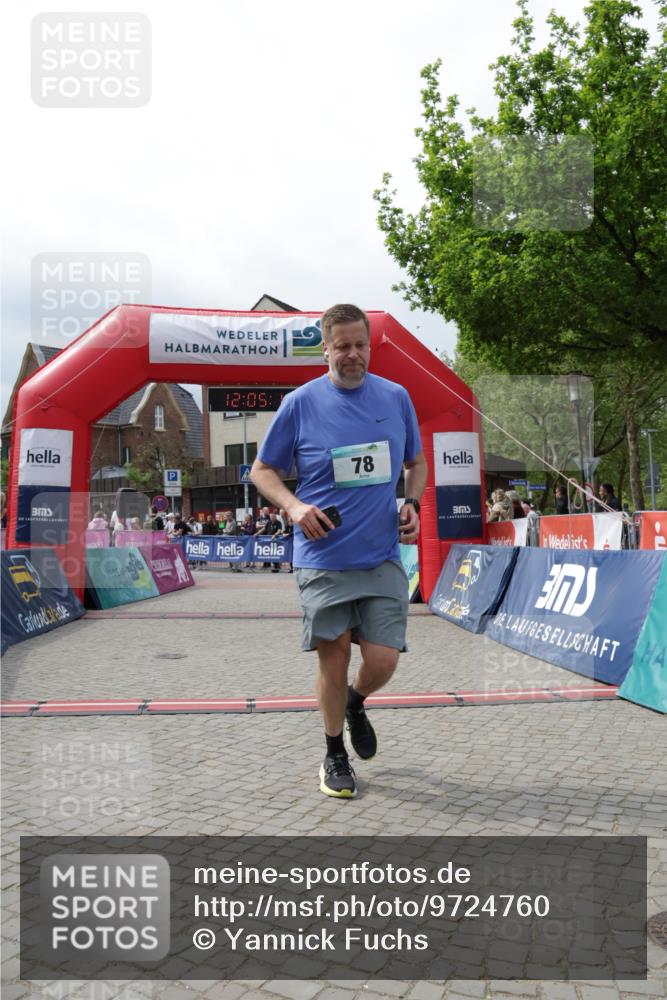 10.05.2026 - 8. Wedeler Halbmarathon Yannick Fuchs http://msf.ph/oto/9724760 10.05.2026 12:05:16 Ziel 78 meine-sportfotos.de
