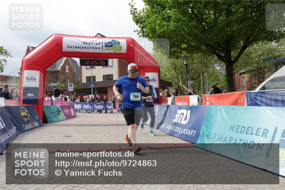 10.05.2026 - 8. Wedeler Halbmarathon Yannick Fuchs http://msf.ph/oto/9724863 10.05.2026 12:05:34 Ziel 268, 476, 766 meine-sportfotos.de