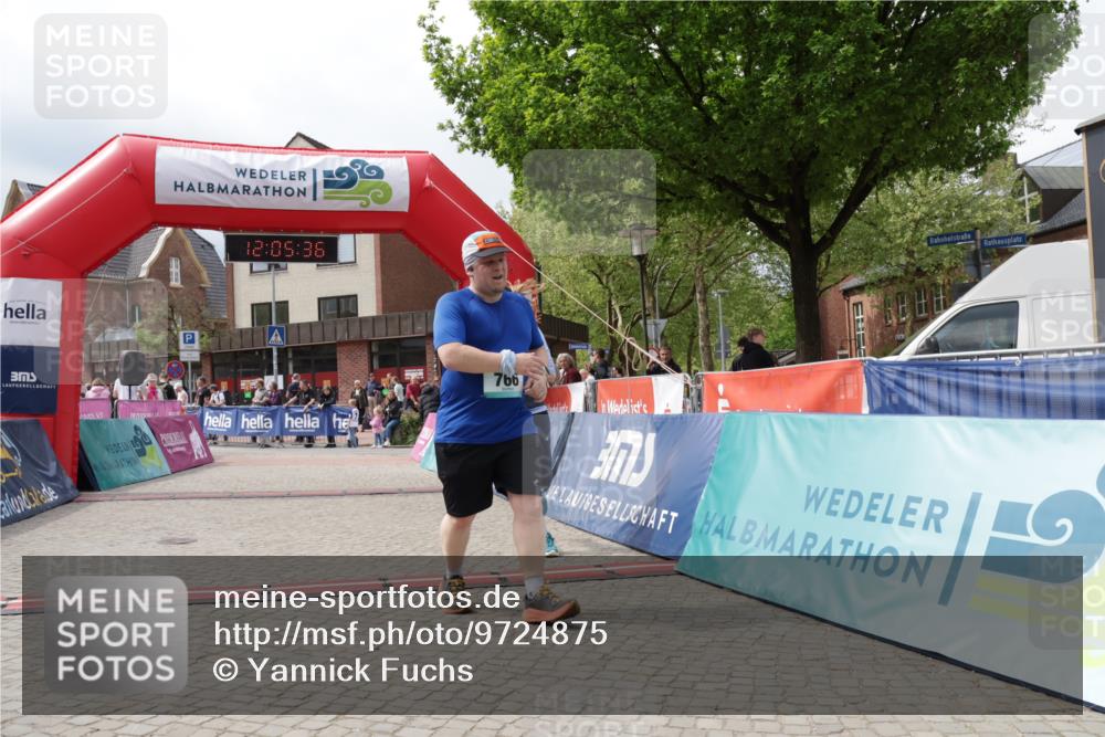 10.05.2026 - 8. Wedeler Halbmarathon Yannick Fuchs http://msf.ph/oto/9724875 10.05.2026 12:05:34 Ziel 268, 476, 766 meine-sportfotos.de