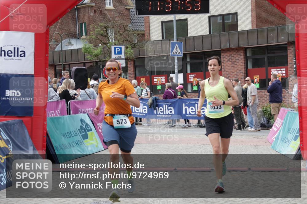10.05.2026 - 8. Wedeler Halbmarathon Yannick Fuchs http://msf.ph/oto/9724969 10.05.2026 11:37:52 Ziel 573, 1033 meine-sportfotos.de