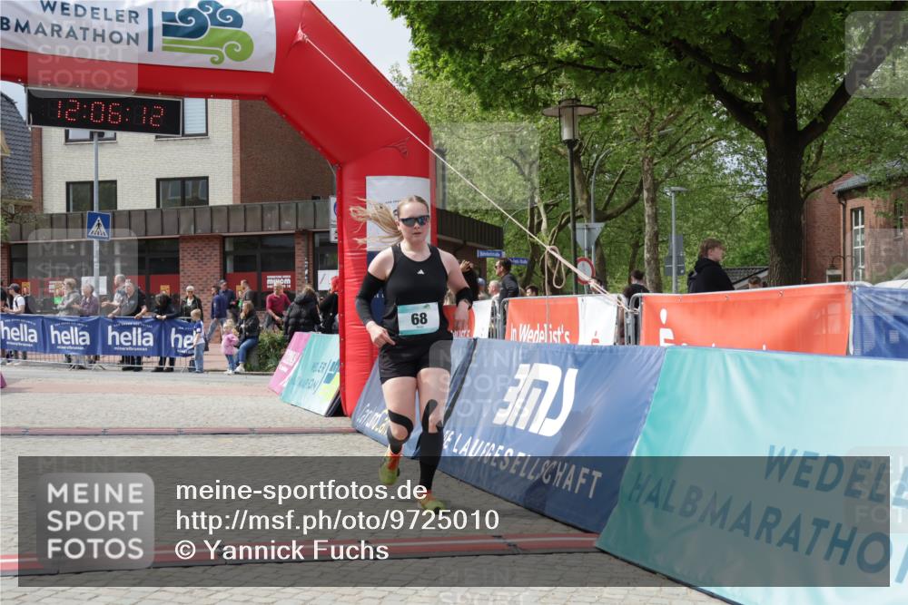 10.05.2026 - 8. Wedeler Halbmarathon Yannick Fuchs http://msf.ph/oto/9725010 10.05.2026 12:06:10 Ziel 68, 517 meine-sportfotos.de