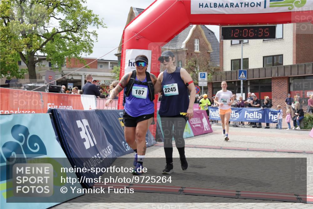 10.05.2026 - 8. Wedeler Halbmarathon Yannick Fuchs http://msf.ph/oto/9725264 10.05.2026 12:06:33 Ziel 495, 2245 meine-sportfotos.de