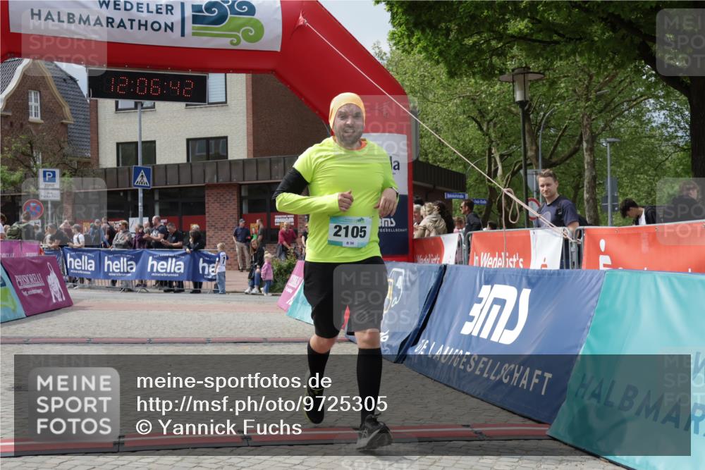 10.05.2026 - 8. Wedeler Halbmarathon Yannick Fuchs http://msf.ph/oto/9725305 10.05.2026 12:06:40 Ziel 495, 2105 meine-sportfotos.de