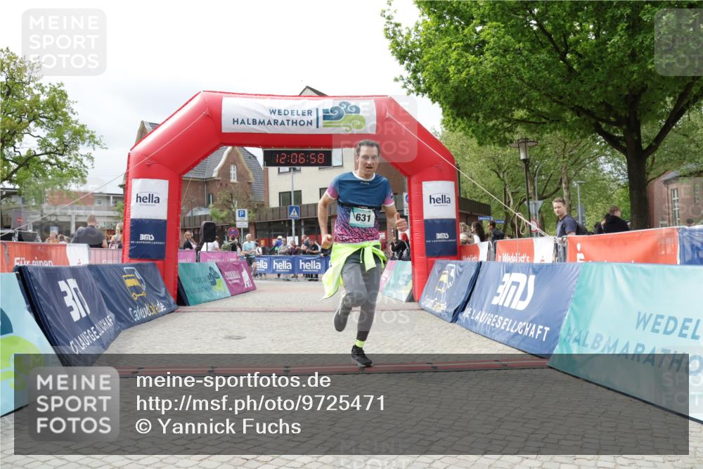 10.05.2026 - 8. Wedeler Halbmarathon Yannick Fuchs http://msf.ph/oto/9725471 10.05.2026 12:06:56 Ziel 399, 631 meine-sportfotos.de