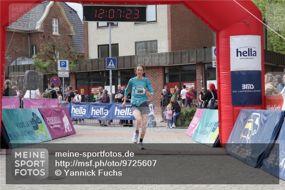 10.05.2026 - 8. Wedeler Halbmarathon Yannick Fuchs http://msf.ph/oto/9725607 10.05.2026 12:07:21 Ziel 398 meine-sportfotos.de