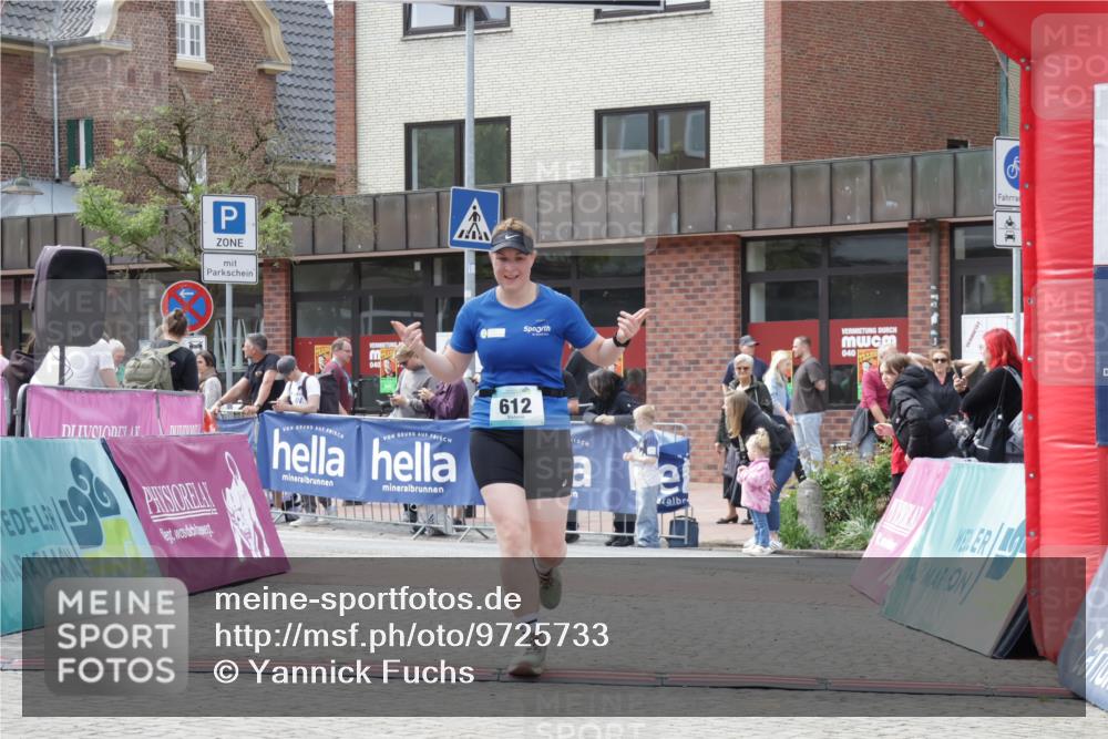 10.05.2026 - 8. Wedeler Halbmarathon Yannick Fuchs http://msf.ph/oto/9725733 10.05.2026 12:07:39 Ziel 18, 612, 662 meine-sportfotos.de