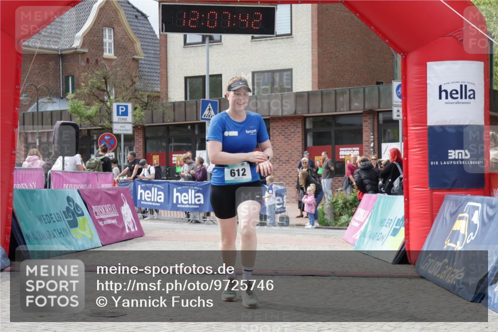10.05.2026 - 8. Wedeler Halbmarathon Yannick Fuchs http://msf.ph/oto/9725746 10.05.2026 12:07:40 Ziel 612, 662 meine-sportfotos.de