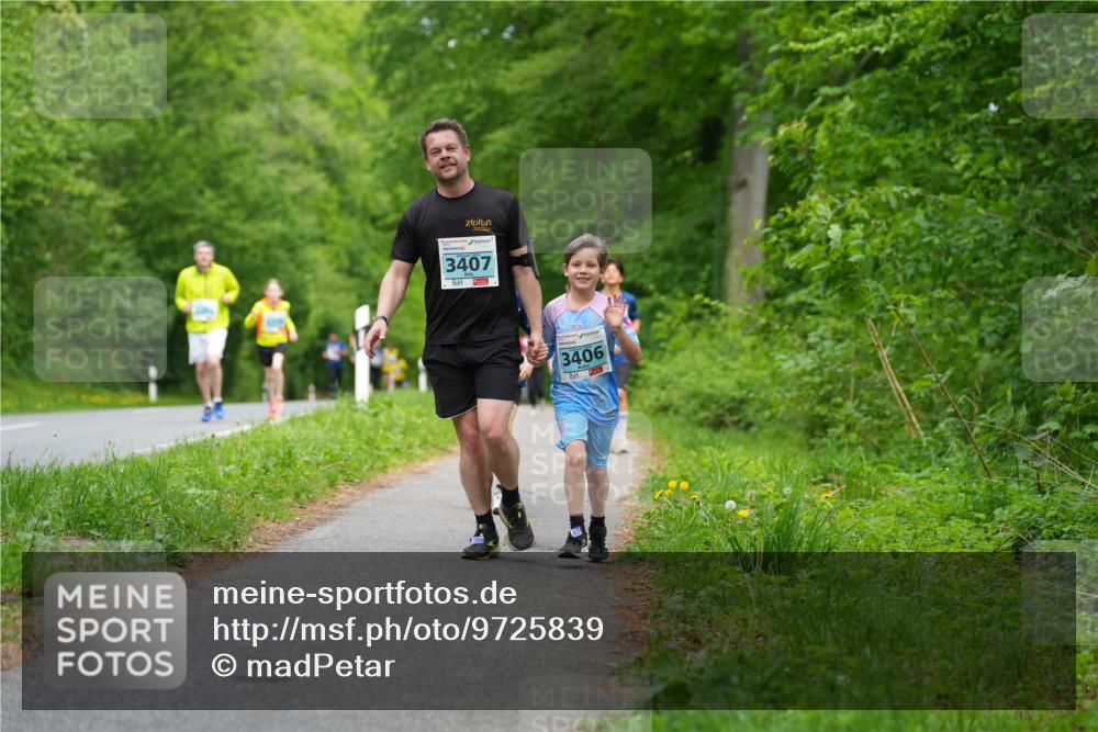 09.05.2026 - Störlauf LAZAROV Photography http://msf.ph/oto/9725839 09.05.2026 16:25:42 Laufen 3407, 3406 meine-sportfotos.de
