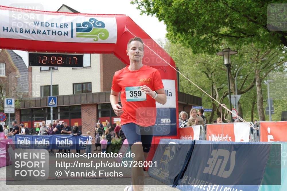10.05.2026 - 8. Wedeler Halbmarathon Yannick Fuchs http://msf.ph/oto/9726001 10.05.2026 12:08:15 Ziel 359 meine-sportfotos.de
