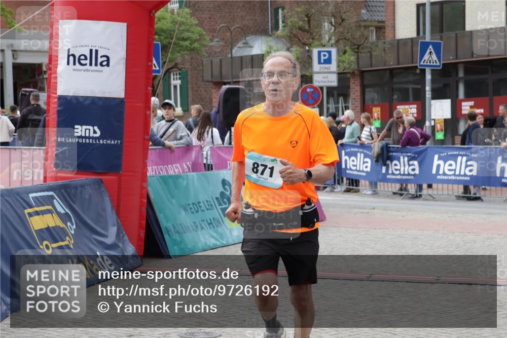 10.05.2026 - 8. Wedeler Halbmarathon Yannick Fuchs http://msf.ph/oto/9726192 10.05.2026 11:39:19 Ziel 871 meine-sportfotos.de