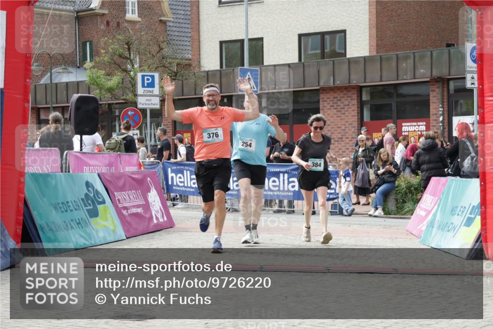 10.05.2026 - 8. Wedeler Halbmarathon Yannick Fuchs http://msf.ph/oto/9726220 10.05.2026 12:08:32 Ziel 171, 254, 376, 384, 1002 meine-sportfotos.de