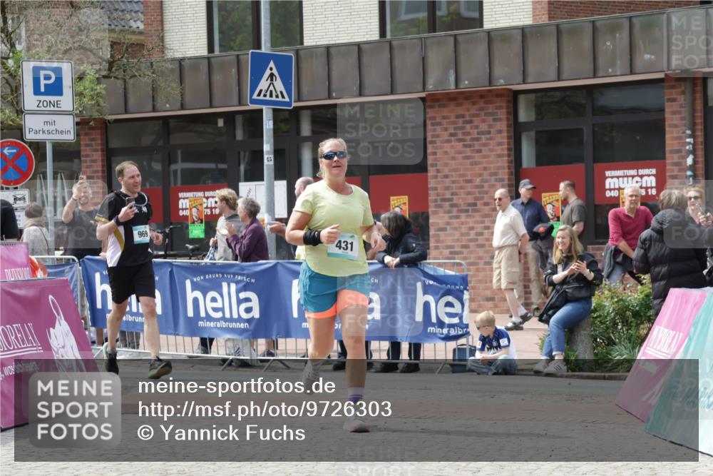 10.05.2026 - 8. Wedeler Halbmarathon Yannick Fuchs http://msf.ph/oto/9726303 10.05.2026 12:08:49 Ziel 431, 969 meine-sportfotos.de