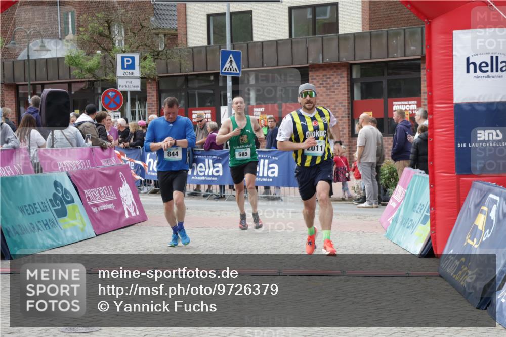 10.05.2026 - 8. Wedeler Halbmarathon Yannick Fuchs http://msf.ph/oto/9726379 10.05.2026 11:39:47 Ziel 402, 434, 585, 844, 1054, 2011 meine-sportfotos.de