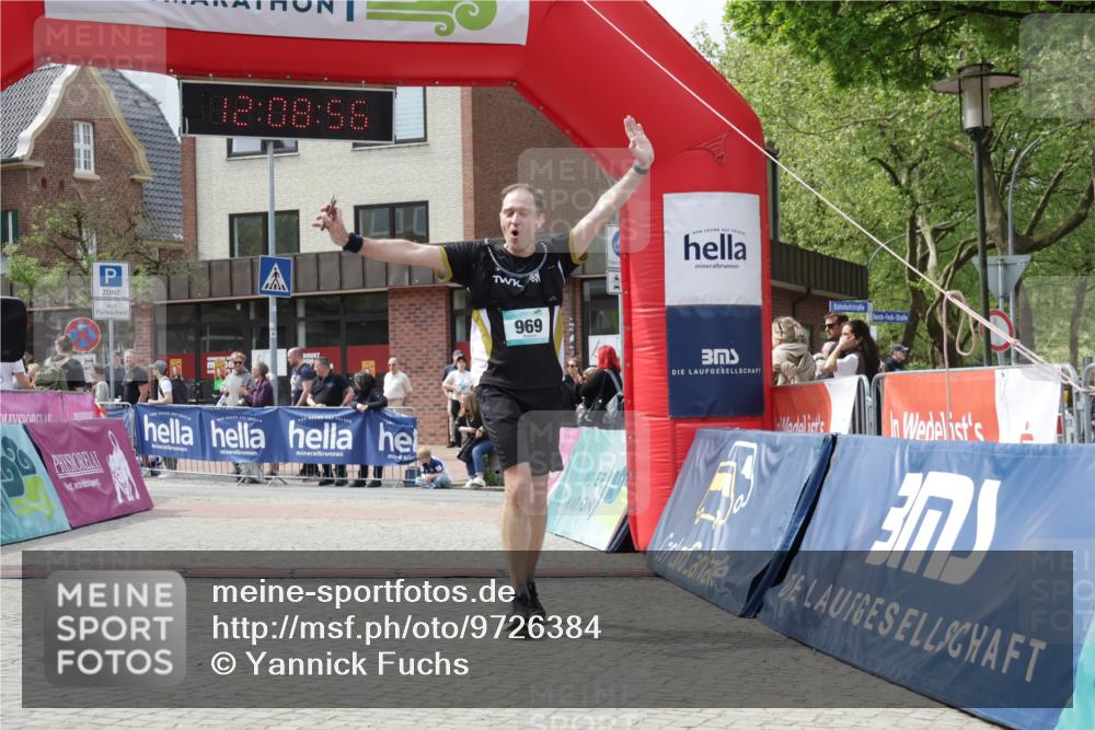 10.05.2026 - 8. Wedeler Halbmarathon Yannick Fuchs http://msf.ph/oto/9726384 10.05.2026 12:08:54 Ziel 431, 969 meine-sportfotos.de