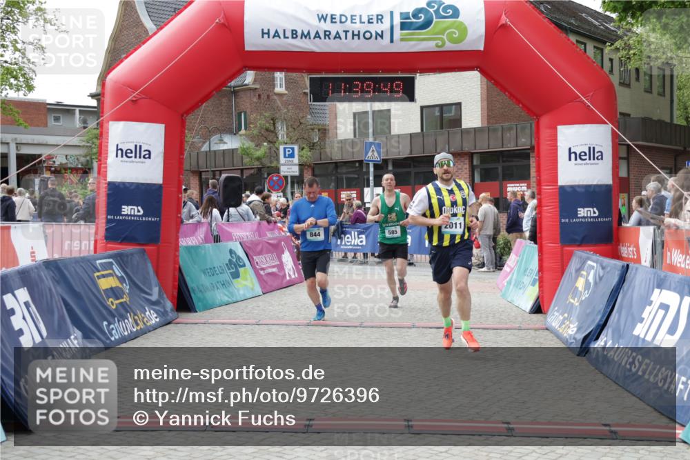 10.05.2026 - 8. Wedeler Halbmarathon Yannick Fuchs http://msf.ph/oto/9726396 10.05.2026 11:39:48 Ziel 402, 434, 585, 844, 1028, 1054, 2011 meine-sportfotos.de