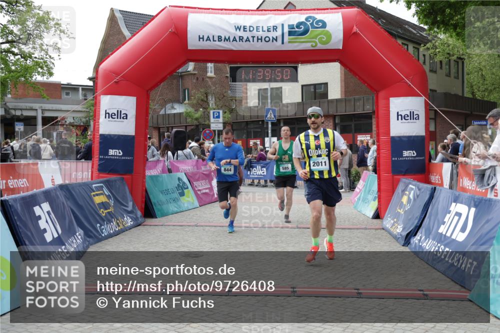 10.05.2026 - 8. Wedeler Halbmarathon Yannick Fuchs http://msf.ph/oto/9726408 10.05.2026 11:39:48 Ziel 402, 434, 585, 844, 1028, 1054, 2011 meine-sportfotos.de