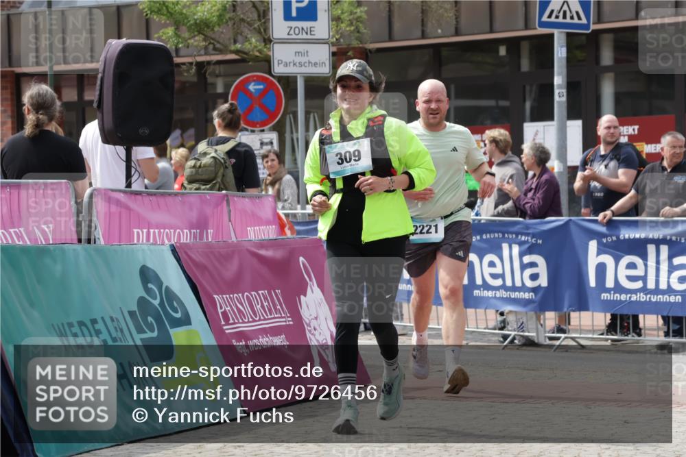 10.05.2026 - 8. Wedeler Halbmarathon Yannick Fuchs http://msf.ph/oto/9726456 10.05.2026 12:08:58 Ziel 309, 969 meine-sportfotos.de