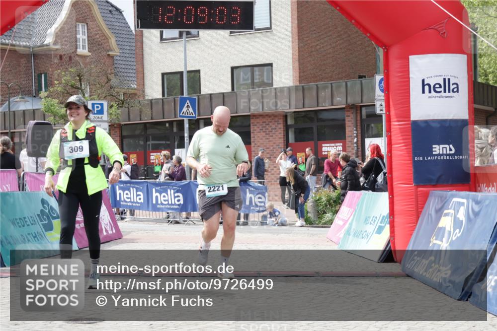 10.05.2026 - 8. Wedeler Halbmarathon Yannick Fuchs http://msf.ph/oto/9726499 10.05.2026 12:09:01 Ziel 309 meine-sportfotos.de