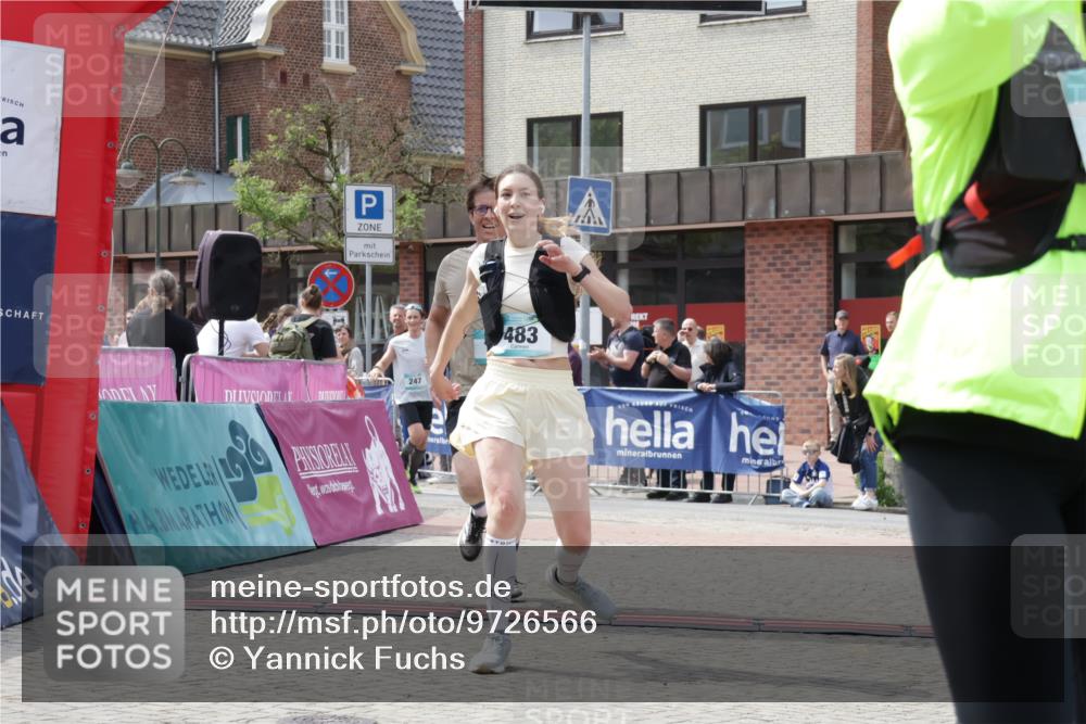 10.05.2026 - 8. Wedeler Halbmarathon Yannick Fuchs http://msf.ph/oto/9726566 10.05.2026 12:09:06 Ziel 132, 164, 165, 247, 255, 483 meine-sportfotos.de