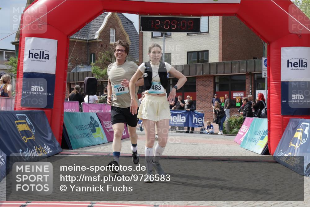 10.05.2026 - 8. Wedeler Halbmarathon Yannick Fuchs http://msf.ph/oto/9726583 10.05.2026 12:09:07 Ziel 132, 164, 165, 247, 255, 483 meine-sportfotos.de