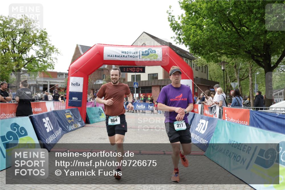 10.05.2026 - 8. Wedeler Halbmarathon Yannick Fuchs http://msf.ph/oto/9726675 10.05.2026 11:40:02 Ziel 217, 864 meine-sportfotos.de