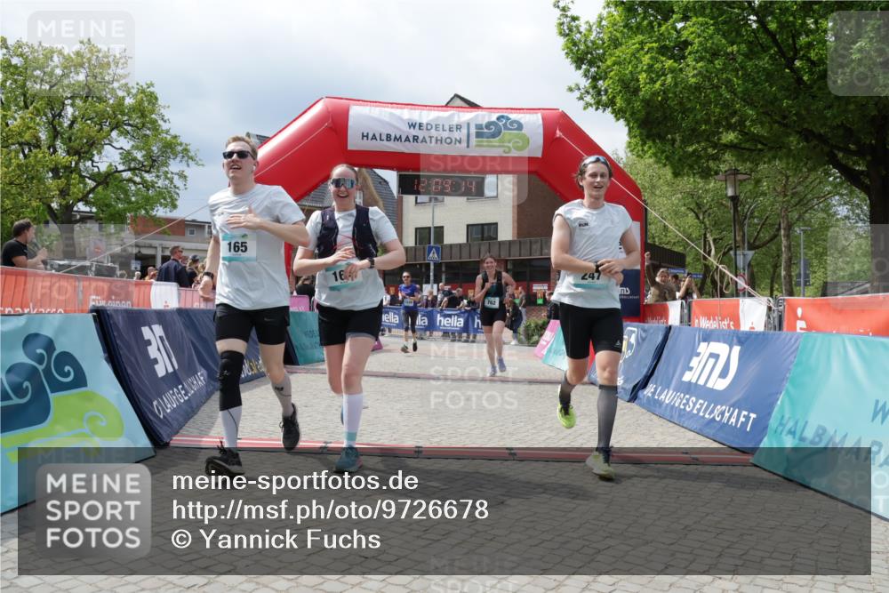 10.05.2026 - 8. Wedeler Halbmarathon Yannick Fuchs http://msf.ph/oto/9726678 10.05.2026 12:09:12 Ziel 132, 164, 165, 247, 255, 483, 762, 1039 meine-sportfotos.de
