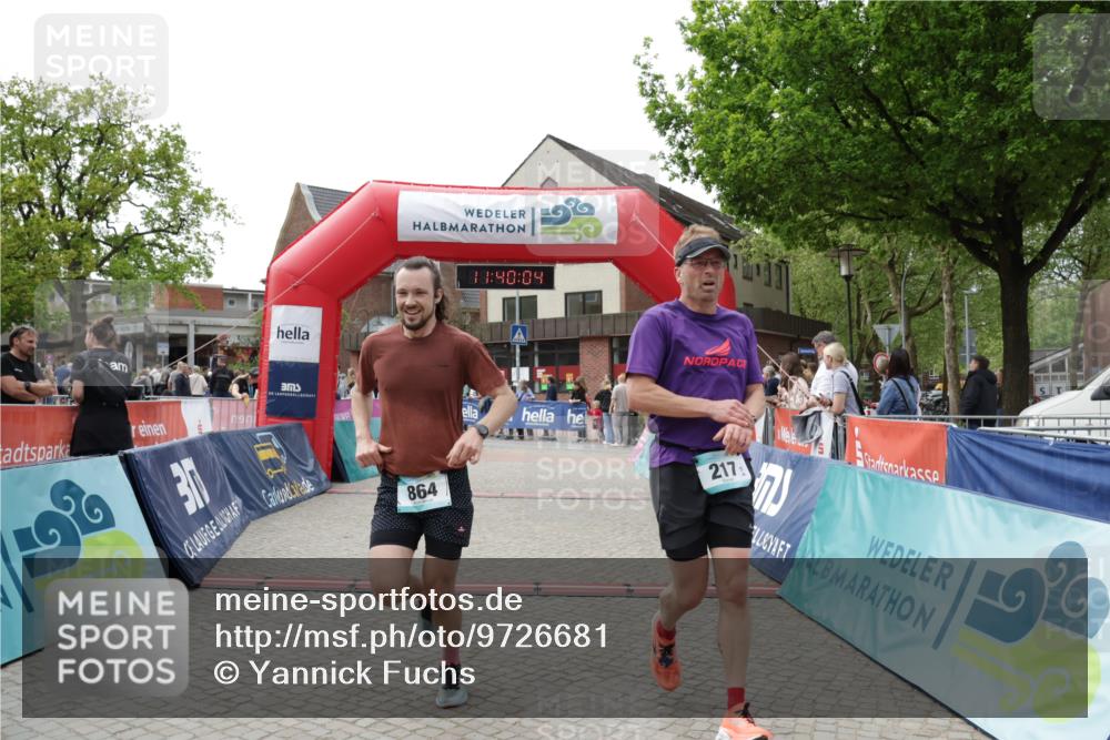 10.05.2026 - 8. Wedeler Halbmarathon Yannick Fuchs http://msf.ph/oto/9726681 10.05.2026 11:40:02 Ziel 217, 864 meine-sportfotos.de