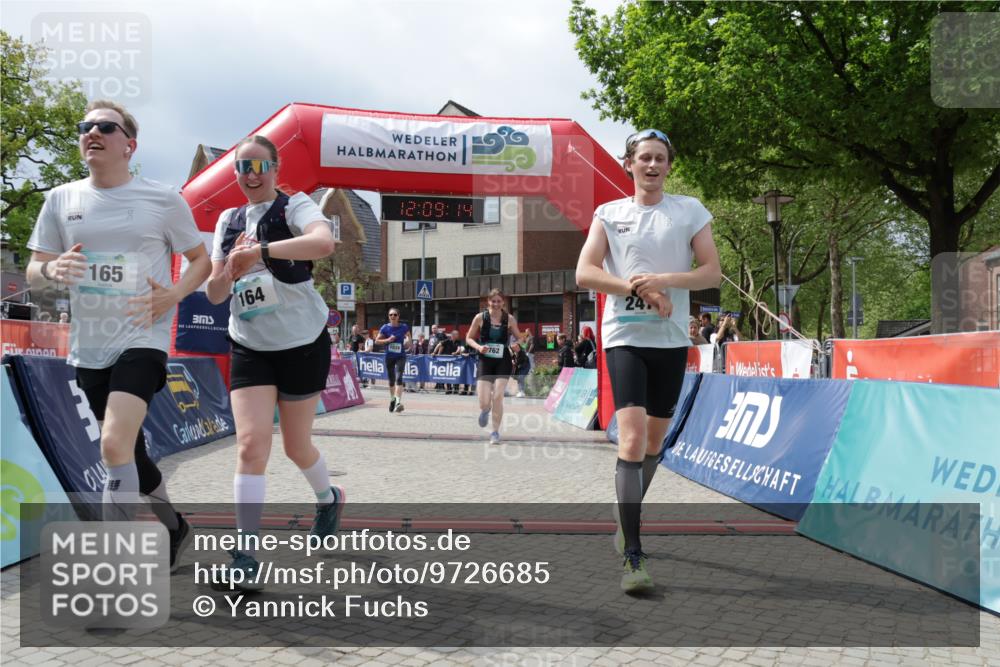 10.05.2026 - 8. Wedeler Halbmarathon Yannick Fuchs http://msf.ph/oto/9726685 10.05.2026 12:09:12 Ziel 132, 164, 165, 247, 255, 483, 762, 1039 meine-sportfotos.de