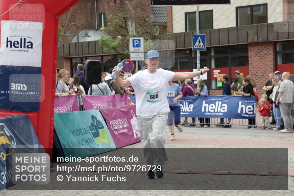 10.05.2026 - 8. Wedeler Halbmarathon Yannick Fuchs http://msf.ph/oto/9726729 10.05.2026 11:40:08 Ziel 628, 817 meine-sportfotos.de