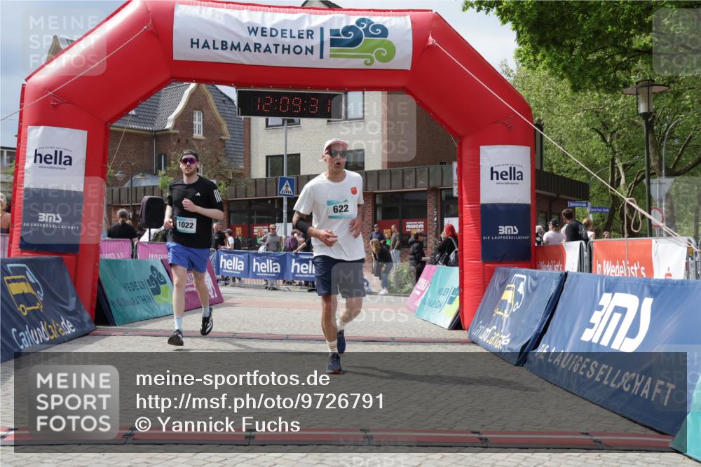 10.05.2026 - 8. Wedeler Halbmarathon Yannick Fuchs http://msf.ph/oto/9726791 10.05.2026 12:09:29 Ziel 622, 1022, 2173 meine-sportfotos.de