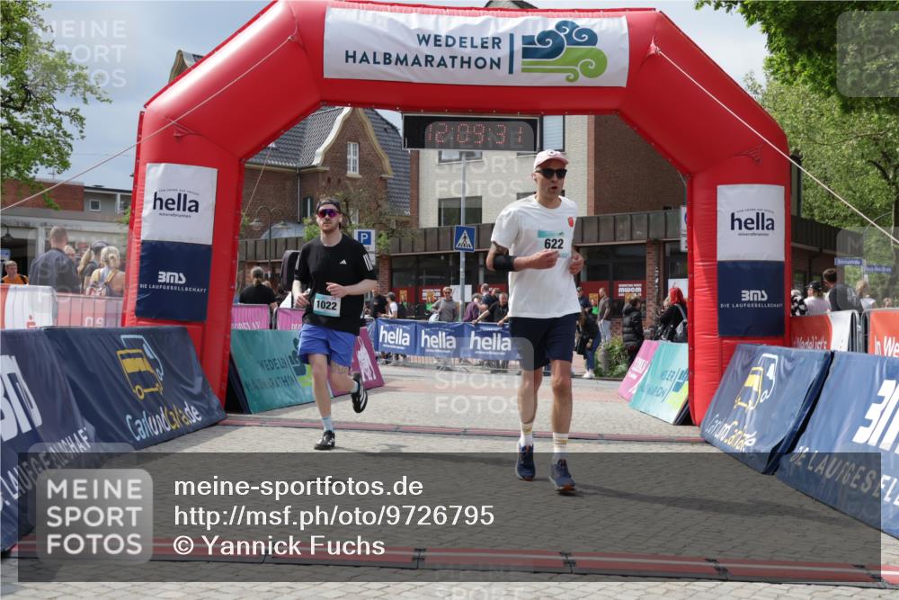10.05.2026 - 8. Wedeler Halbmarathon Yannick Fuchs http://msf.ph/oto/9726795 10.05.2026 12:09:29 Ziel 622, 1022, 2173 meine-sportfotos.de
