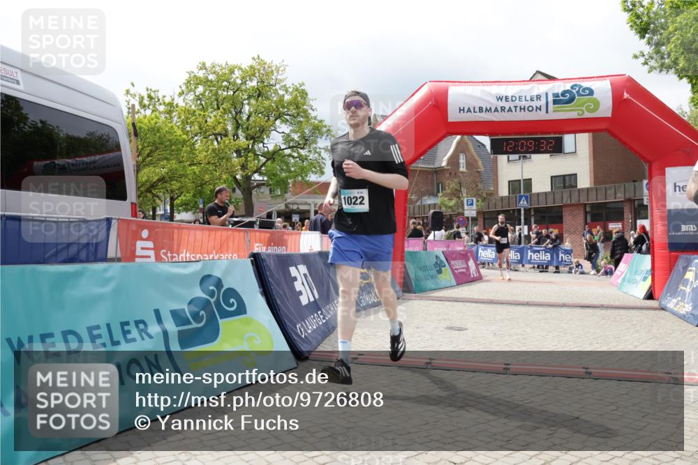 10.05.2026 - 8. Wedeler Halbmarathon Yannick Fuchs http://msf.ph/oto/9726808 10.05.2026 12:09:30 Ziel 622, 1022, 2173 meine-sportfotos.de