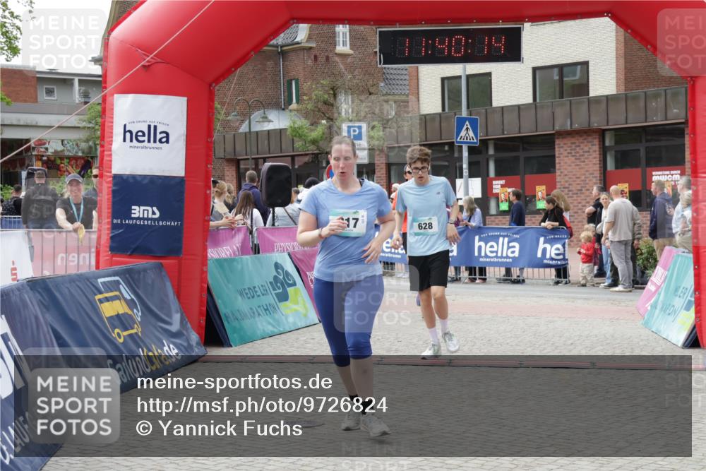 10.05.2026 - 8. Wedeler Halbmarathon Yannick Fuchs http://msf.ph/oto/9726824 10.05.2026 11:40:12 Ziel 275, 628, 817, 1029 meine-sportfotos.de