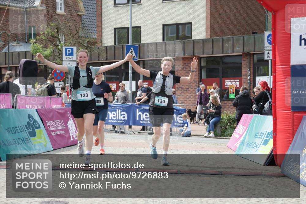 10.05.2026 - 8. Wedeler Halbmarathon Yannick Fuchs http://msf.ph/oto/9726883 10.05.2026 12:09:53 Ziel 133, 134, 208 meine-sportfotos.de