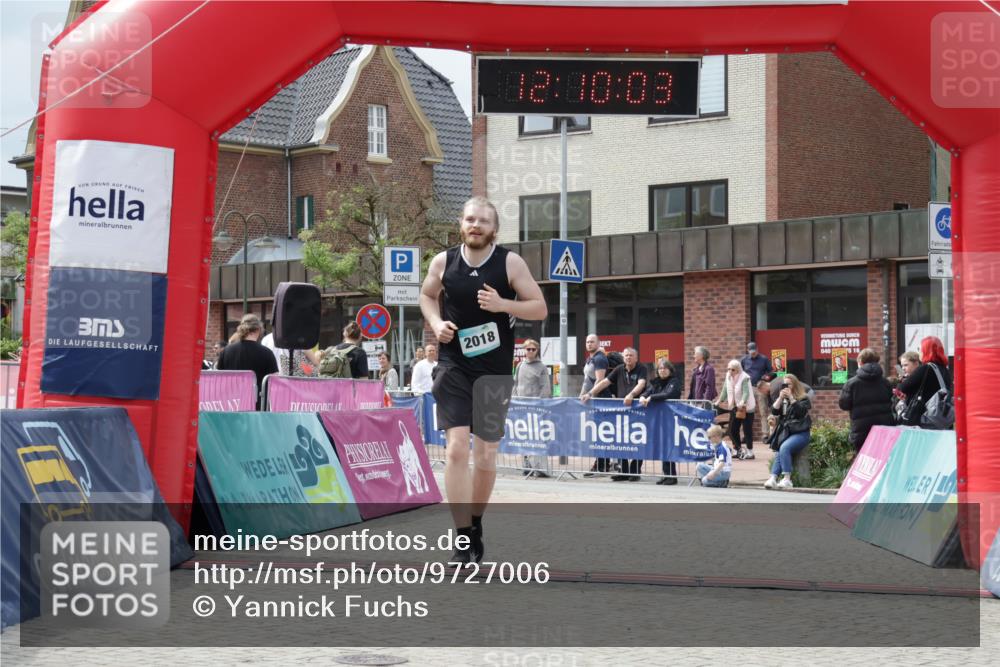 10.05.2026 - 8. Wedeler Halbmarathon Yannick Fuchs http://msf.ph/oto/9727006 10.05.2026 12:10:01 Ziel 2018 meine-sportfotos.de
