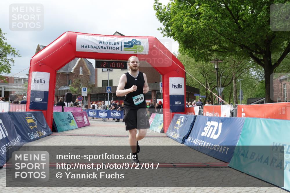 10.05.2026 - 8. Wedeler Halbmarathon Yannick Fuchs http://msf.ph/oto/9727047 10.05.2026 12:10:03 Ziel 2018 meine-sportfotos.de