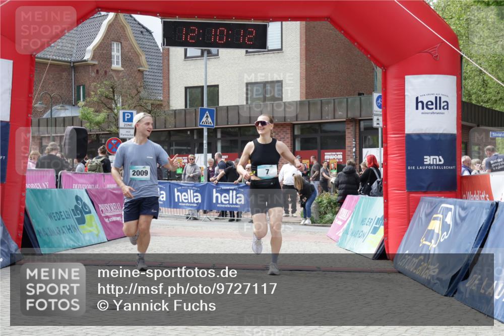 10.05.2026 - 8. Wedeler Halbmarathon Yannick Fuchs http://msf.ph/oto/9727117 10.05.2026 12:10:10 Ziel 7, 2009 meine-sportfotos.de