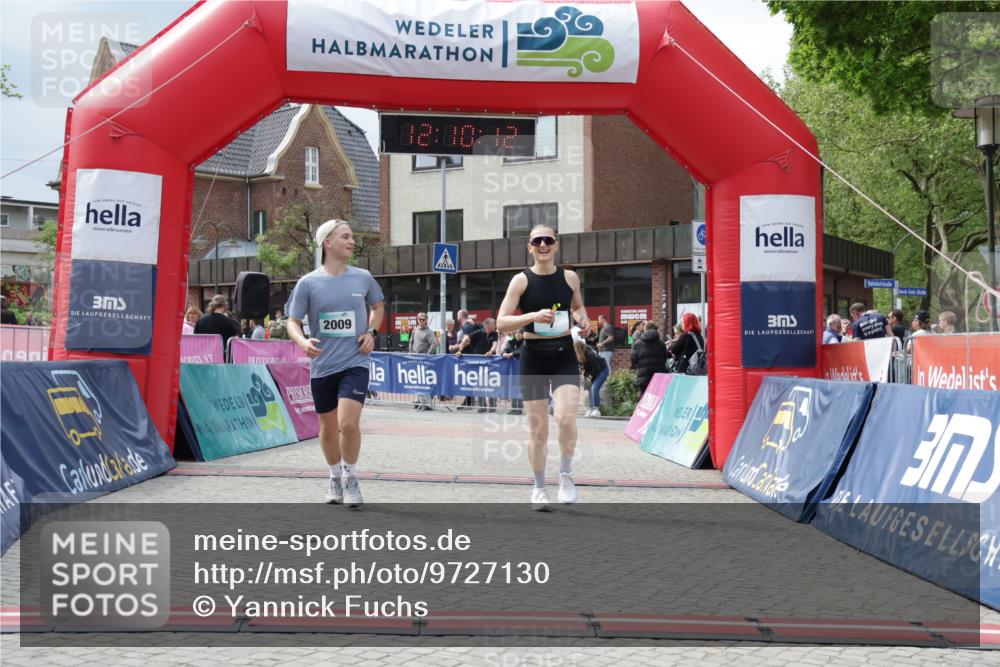 10.05.2026 - 8. Wedeler Halbmarathon Yannick Fuchs http://msf.ph/oto/9727130 10.05.2026 12:10:10 Ziel 7, 2009 meine-sportfotos.de