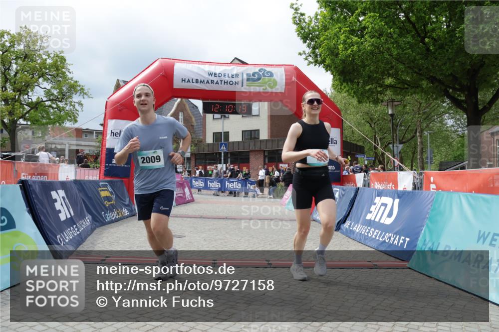 10.05.2026 - 8. Wedeler Halbmarathon Yannick Fuchs http://msf.ph/oto/9727158 10.05.2026 12:10:12 Ziel 7, 2009 meine-sportfotos.de