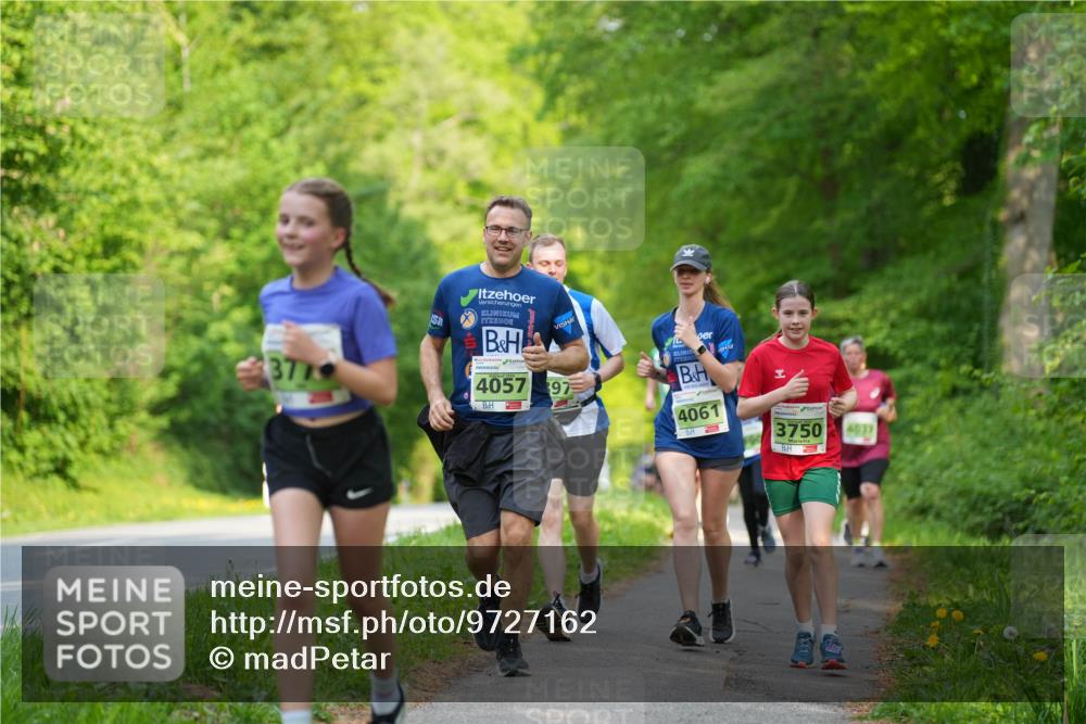 09.05.2026 - Störlauf LAZAROV Photography http://msf.ph/oto/9727162 09.05.2026 17:25:59 Laufen 377, 4057, 97, 4061, 3750, 4037 meine-sportfotos.de