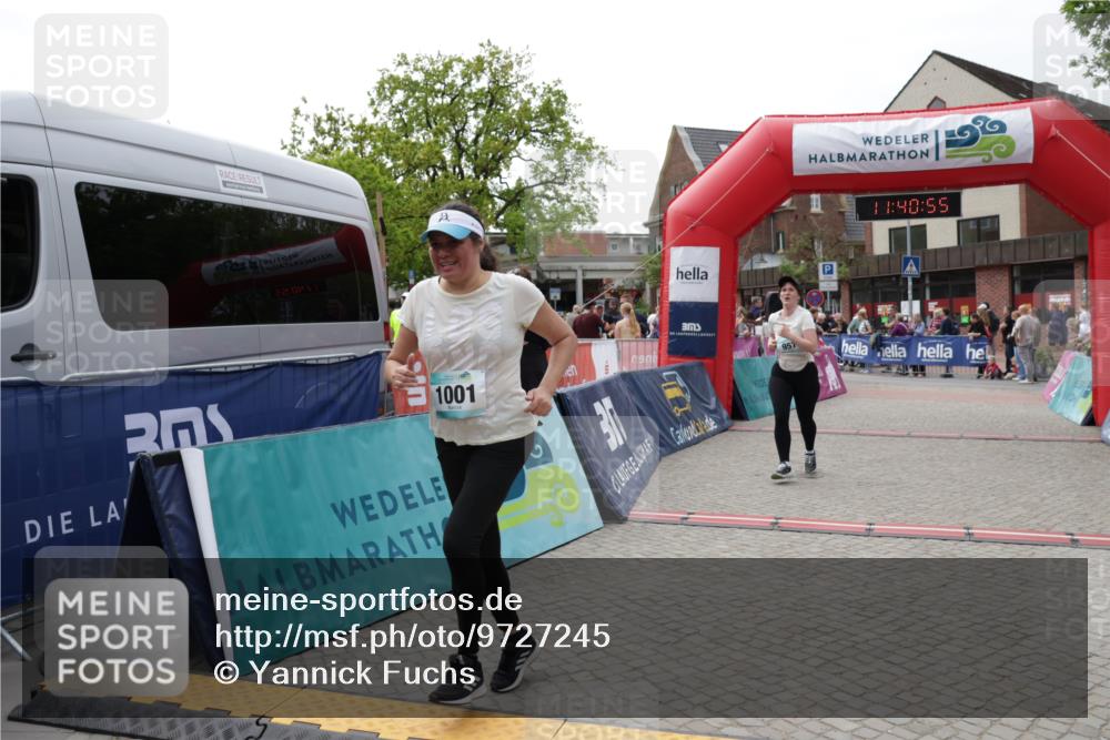 10.05.2026 - 8. Wedeler Halbmarathon Yannick Fuchs http://msf.ph/oto/9727245 10.05.2026 11:40:53 Ziel 340, 591, 738, 957, 968, 1001 meine-sportfotos.de