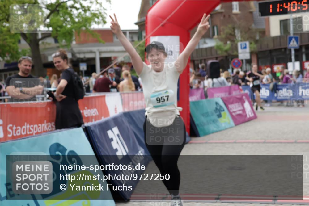 10.05.2026 - 8. Wedeler Halbmarathon Yannick Fuchs http://msf.ph/oto/9727250 10.05.2026 11:40:54 Ziel 340, 591, 738, 957, 968, 1001 meine-sportfotos.de