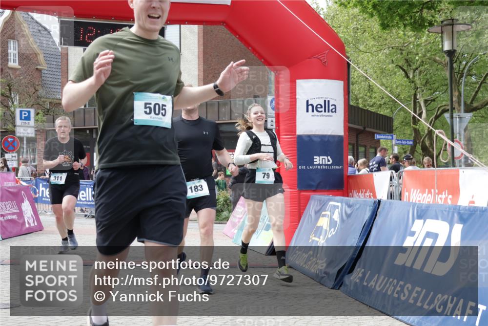 10.05.2026 - 8. Wedeler Halbmarathon Yannick Fuchs http://msf.ph/oto/9727307 10.05.2026 12:10:26 Ziel 79, 87, 183, 311, 505 meine-sportfotos.de