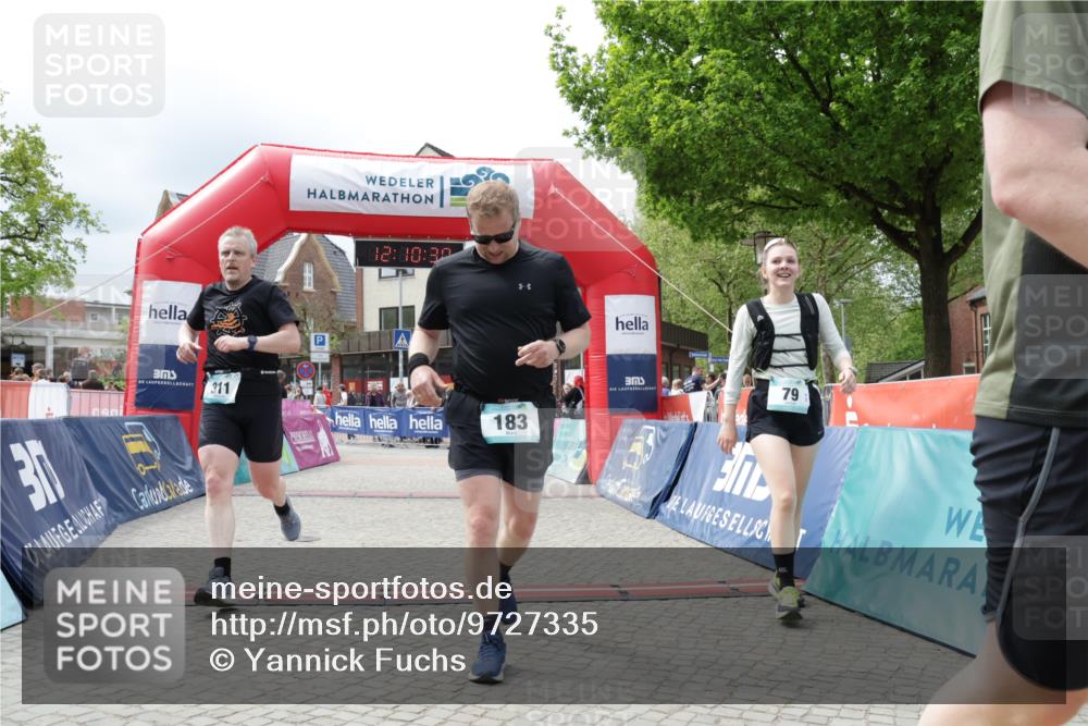 10.05.2026 - 8. Wedeler Halbmarathon Yannick Fuchs http://msf.ph/oto/9727335 10.05.2026 12:10:28 Ziel 79, 183, 311, 505 meine-sportfotos.de