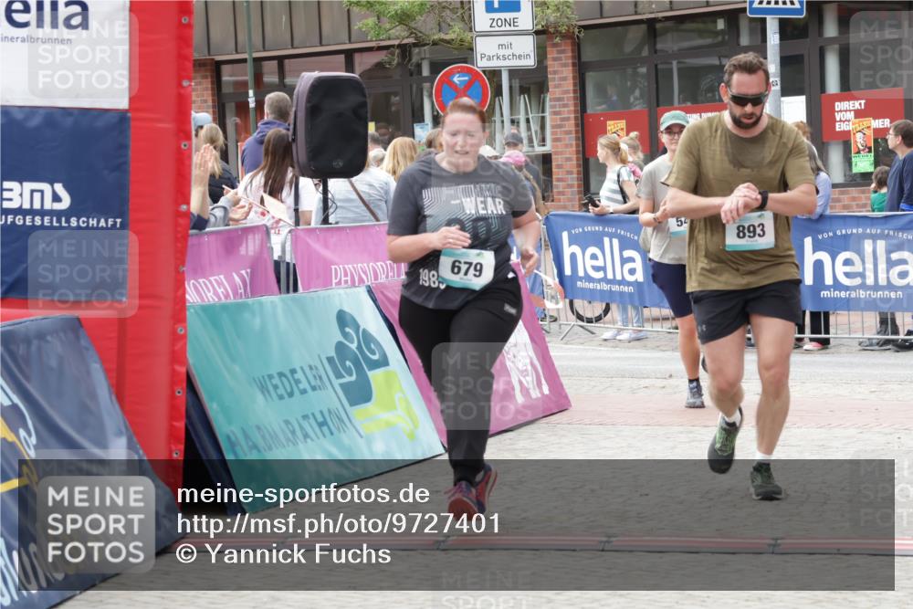 10.05.2026 - 8. Wedeler Halbmarathon Yannick Fuchs http://msf.ph/oto/9727401 10.05.2026 11:41:03 Ziel 540, 679, 893, 968, 2190 meine-sportfotos.de