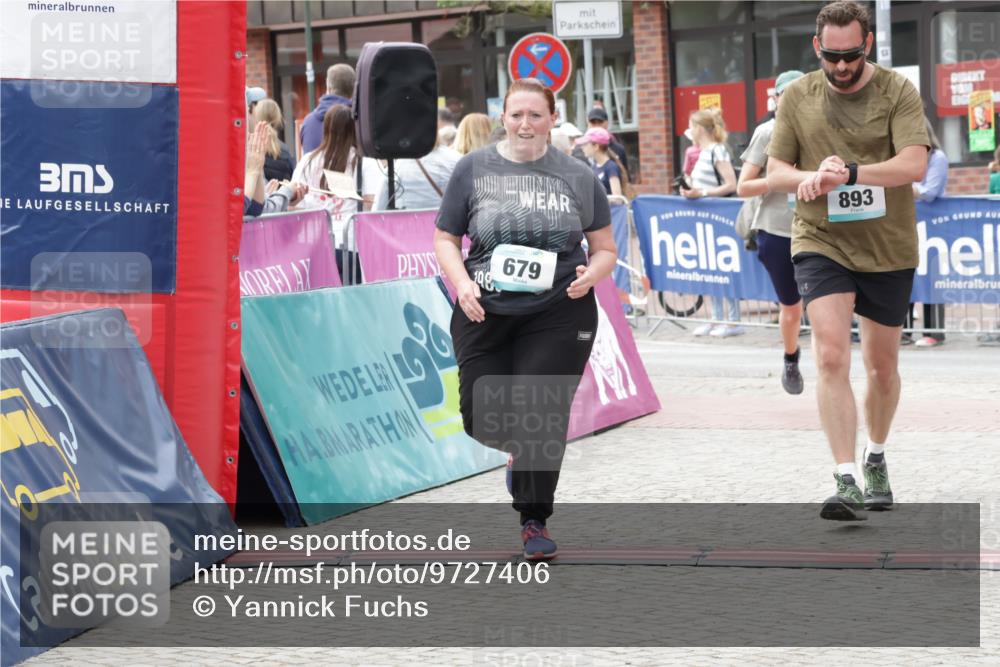 10.05.2026 - 8. Wedeler Halbmarathon Yannick Fuchs http://msf.ph/oto/9727406 10.05.2026 11:41:04 Ziel 540, 679, 893, 2190 meine-sportfotos.de