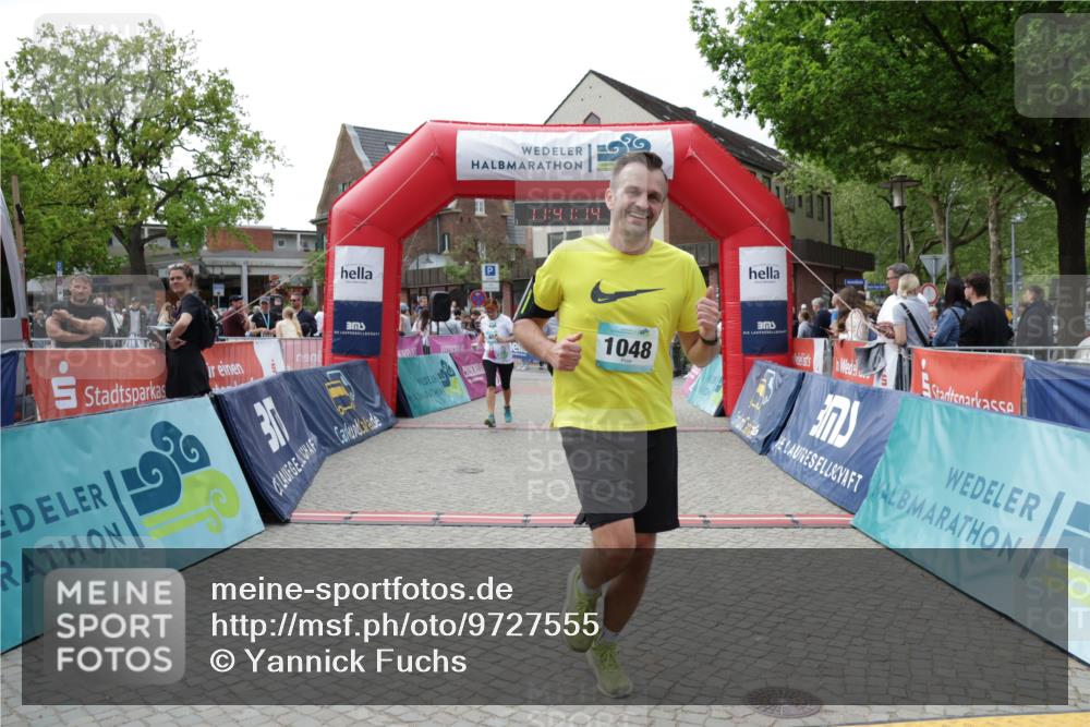 10.05.2026 - 8. Wedeler Halbmarathon Yannick Fuchs http://msf.ph/oto/9727555 10.05.2026 11:41:12 Ziel 310, 540, 543, 658, 770, 1048 meine-sportfotos.de
