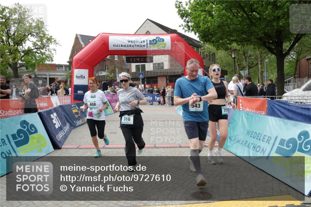 10.05.2026 - 8. Wedeler Halbmarathon Yannick Fuchs http://msf.ph/oto/9727610 10.05.2026 11:41:14 Ziel 153, 310, 543, 658, 770, 1048 meine-sportfotos.de