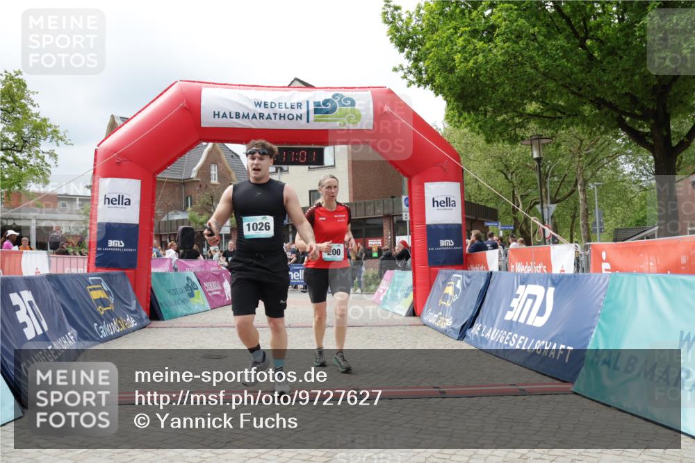 10.05.2026 - 8. Wedeler Halbmarathon Yannick Fuchs http://msf.ph/oto/9727627 10.05.2026 12:10:59 Ziel 8, 48, 200, 692, 1026 meine-sportfotos.de